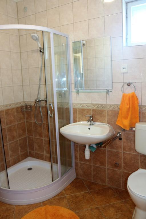 Altan Apartments Heviz Ngoại thất bức ảnh