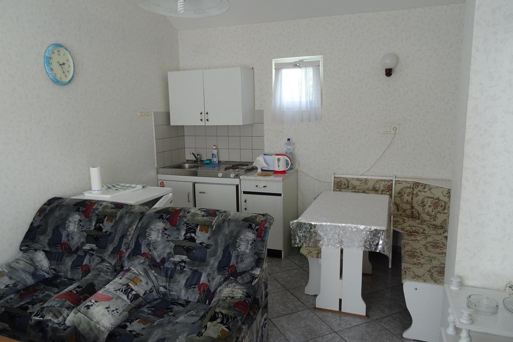 Altan Apartments Heviz Ngoại thất bức ảnh