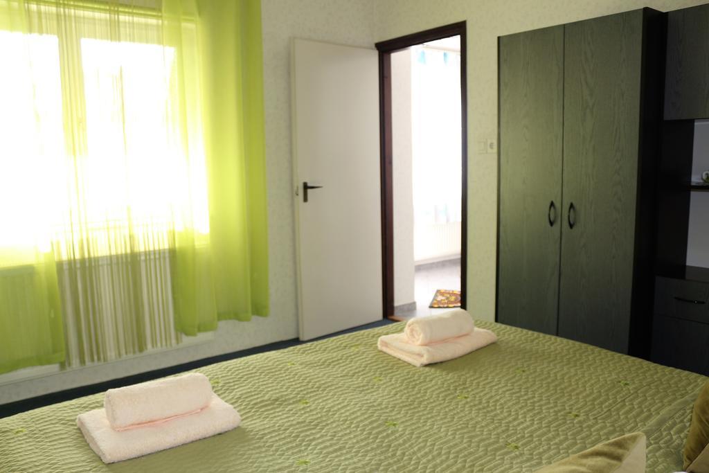 Altan Apartments Heviz Ngoại thất bức ảnh